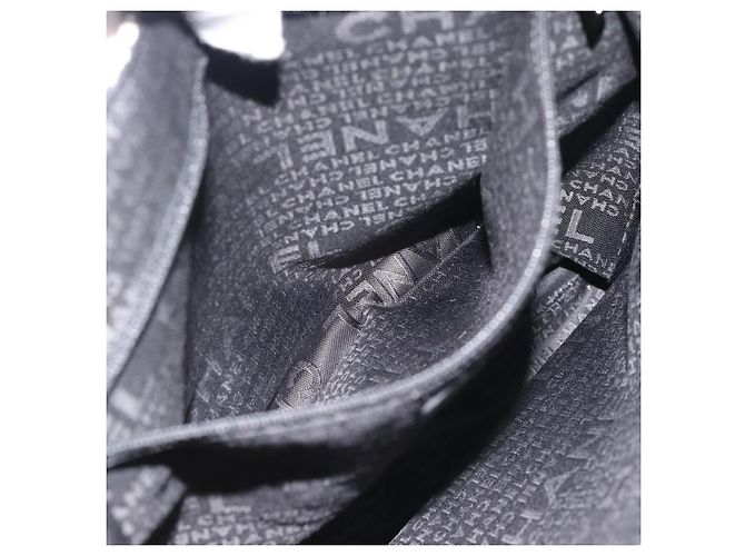 Borsa a tracolla CHANEL Chain Camelia tweed Black Silver CC Auth 196017M Nero Argento - vista 21