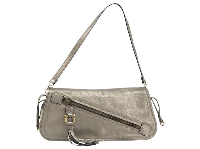 Borsa a tracolla Salvatore Ferragamo Gancini in pelle Argento Oro Auth 196304A D'oro - vista 13