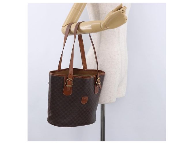 Céline Borsa a mano CELINE Macadam Canvas PVC Leather Brown Gold Auth 195700 Marrone D'oro - vista 26