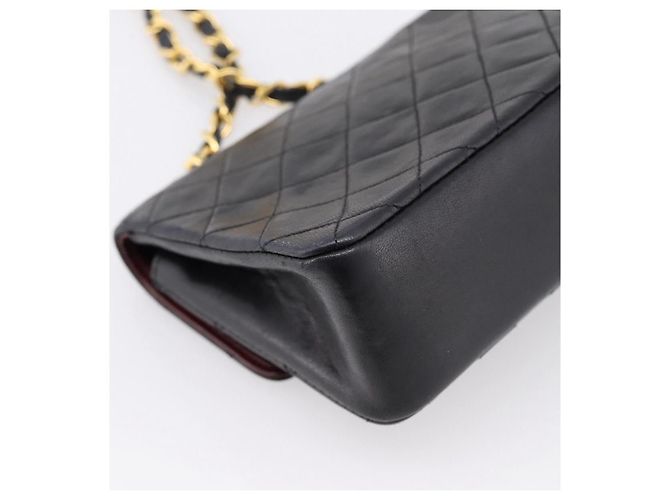 Borsa CHANEL Mini Matelasse 17 con catena in pelle d'agnello nera e oro CC Auth 196466SAV Nero D'oro - vista 17