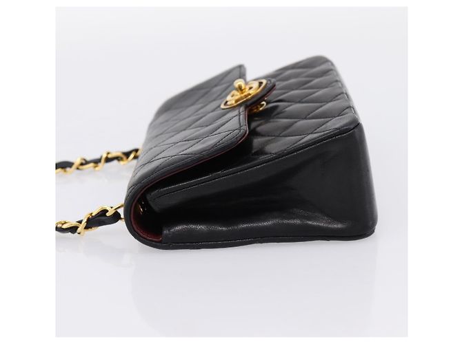 Borsa CHANEL Mini Matelasse 17 con catena in pelle d'agnello nera e oro CC Auth 196466SAV Nero D'oro - vista 3