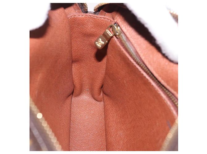 LOUIS VUITTON Monogram Trocadero 23 Shoulder Bag M51276 LV Auth 195393 Monograma - vista 21