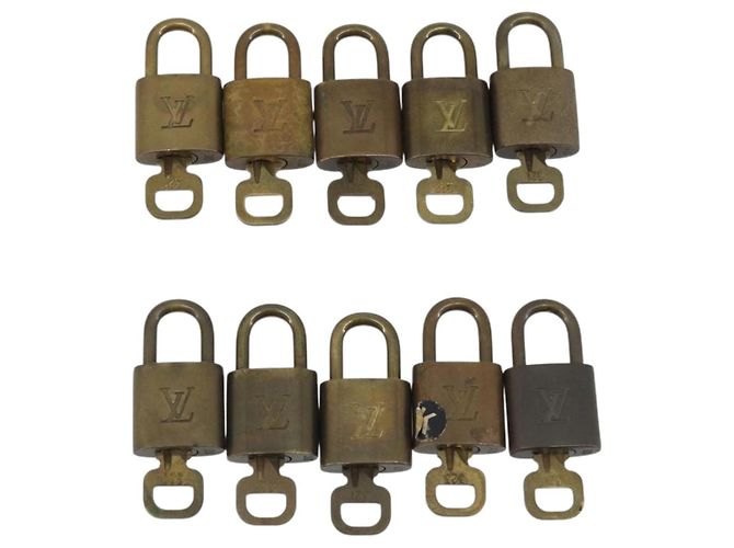 LOUIS VUITTON Set di 10 Lucchetti Lucchetto metallo Gold LV Auth 192565 D'oro - vista 2