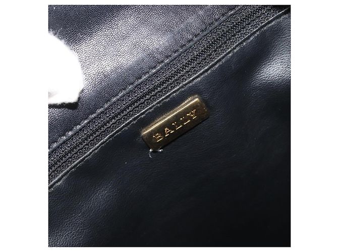 Borsa a tracolla con catena BALLY in pelle nera e oro Auth 194985A Nero D'oro - vista 18
