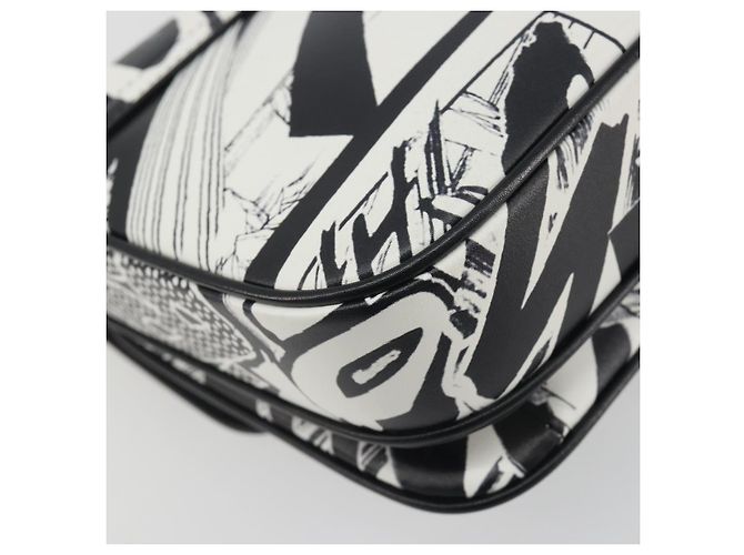 Céline Borsa a tracolla CELINE Christian Marclay con catena in pelle bianca e tono oro Auth 195249M Bianco - vista 18