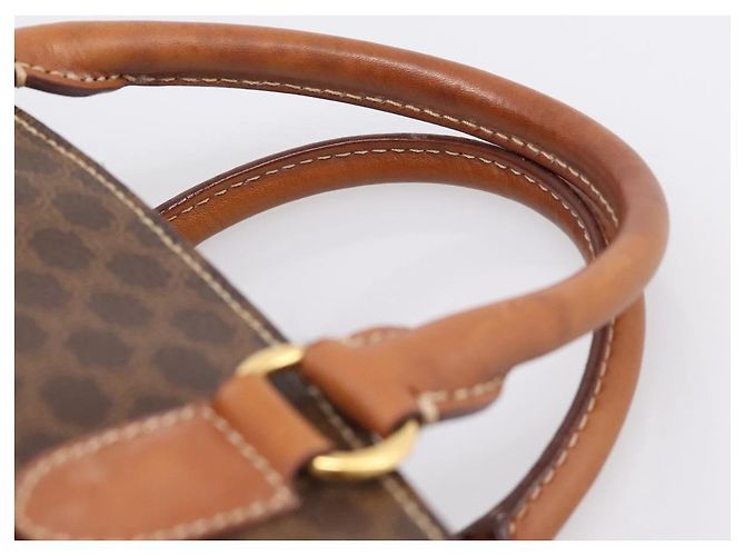 Céline Borsa a mano CELINE Macadam Canvas PVC Pelle Marrone Oro Auth 196285 D'oro - vista 8