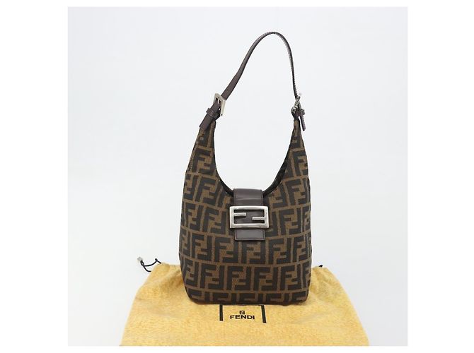 Borsa a tracolla FENDI Zucca Canvas Mamma Baguette Brown Black Auth 196011V Marrone Nero - vista 12