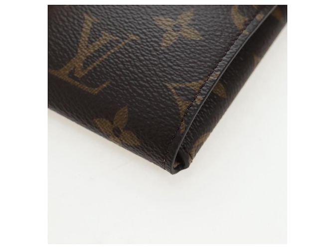 LOUIS VUITTON Monogram Lip & Eye Brush Set Pouch LBC001 LV Auth 196218V Monogramma - vista 14