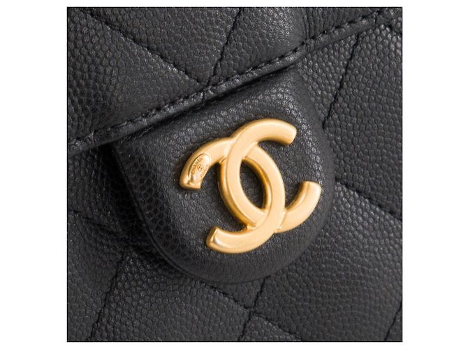 CHANEL - Borsa a tracolla Chanel 25 small in pelle caviar nera Nero - vista 6