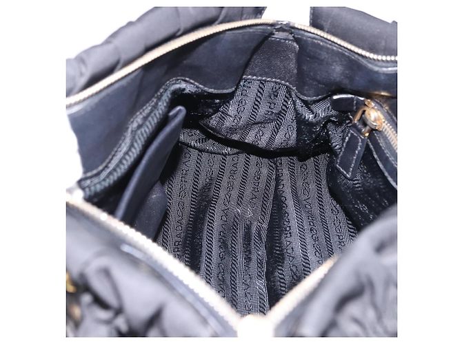 Borsa a Mano PRADA Nylon 2way Nero Oro Auth 196783V D'oro - vista 24