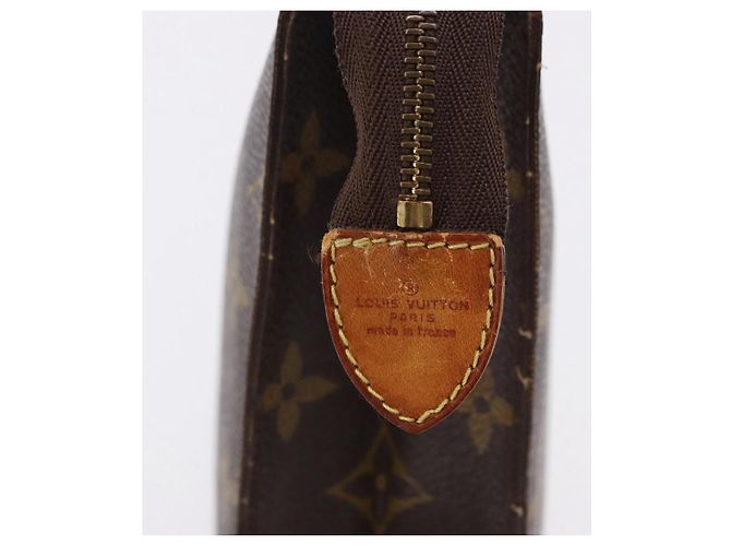 LOUIS VUITTON Monogram Poche Toilette 26 Pouch M47542 LV Auth 195782 Monogramma - vista 17