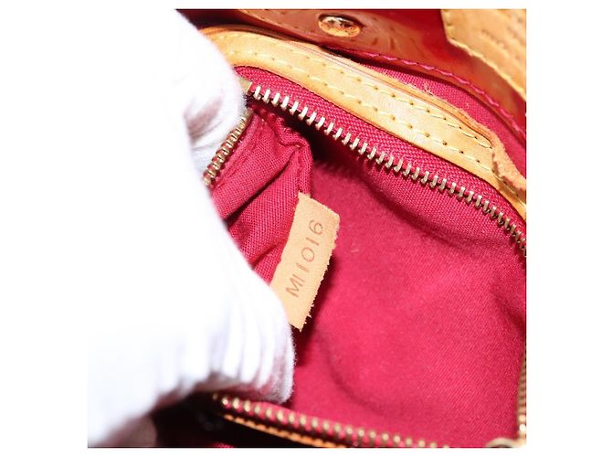 Borsa LOUIS VUITTON Monogram Vernis Reade PM Pomme D'amour M91990 LV Auth BA14837 Rosso - vista 12