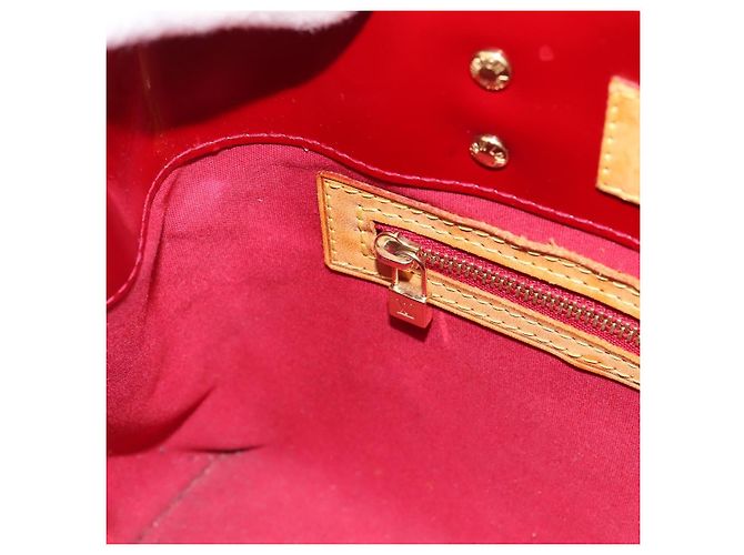 Borsa LOUIS VUITTON Monogram Vernis Reade PM Pomme D'amour M91990 LV Auth BA14837 Rosso - vista 19
