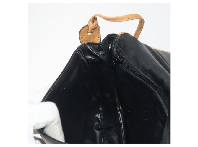 Céline Borsa a tracolla CELINE in pelle nera e oro Auth 186955 Nero D'oro - vista 20