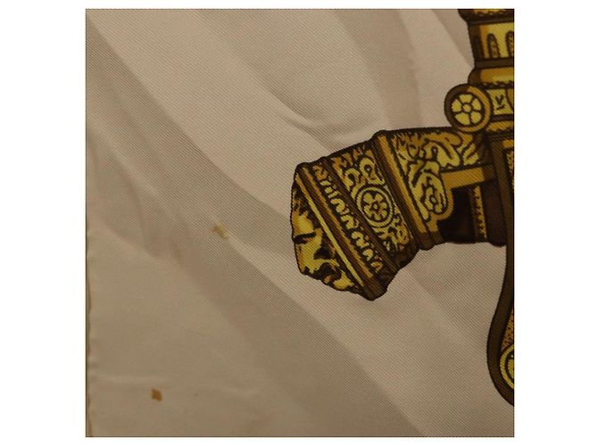 Hermès Foulard HERMES Carre 90 « GRAND UNIFORME » Seta Beige Auth 194426 - vista 11