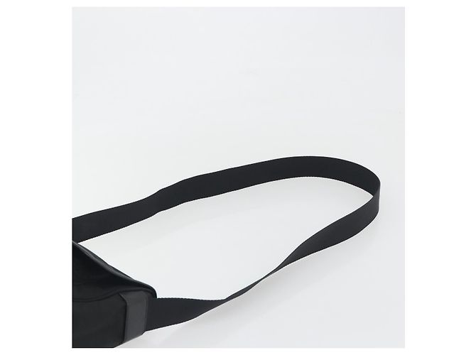 Borsa a Tracolla PRADA Nylon Nero Argento Auth 194350A - vista 14