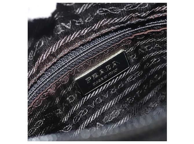 Borsa a Tracolla PRADA Nylon Nero Argento Auth 194350A - vista 24