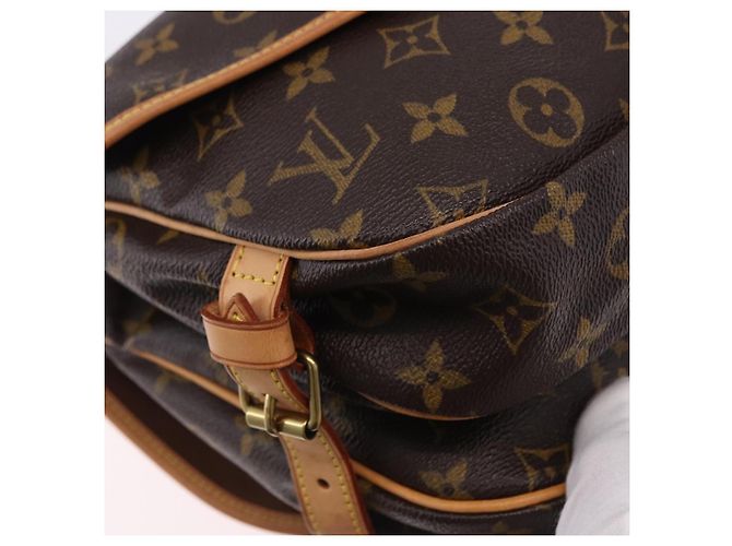 LOUIS VUITTON Monogram Saumur 30 Shoulder Bag M42256 LV Auth ka5588V Monogramma - vista 15