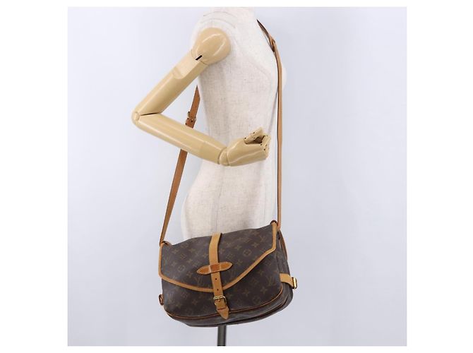 LOUIS VUITTON Monogram Saumur 30 Shoulder Bag M42256 LV Auth gh2291A Monogramma - vista 27