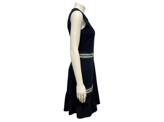 Vestido Christopher Kane em malha elástica azul marinho com bainha peplum e elástico com risca verde - vista 2