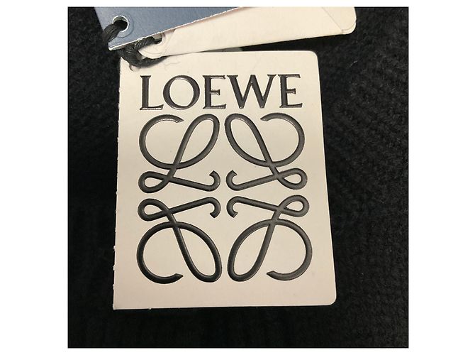 Loewe schwarzer Strickcardigan aus Wolle mit Pin-Verzierungen - Ansicht 5