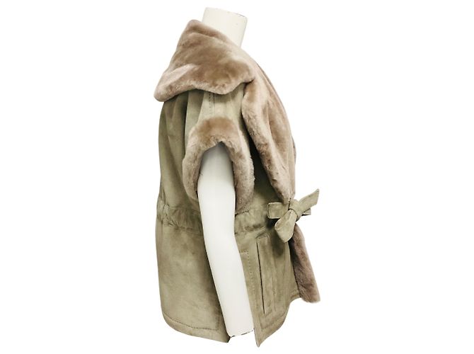 Autre Marque Chaleco Fleurette Taupe de gamuza y piel de oveja con cinturón Castaño - vista 2