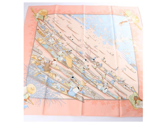 Hermès Carré 90 "MARCHE FLOTTANT DU LAC INLE" Pañuelo de seda en Rosa - vista 12