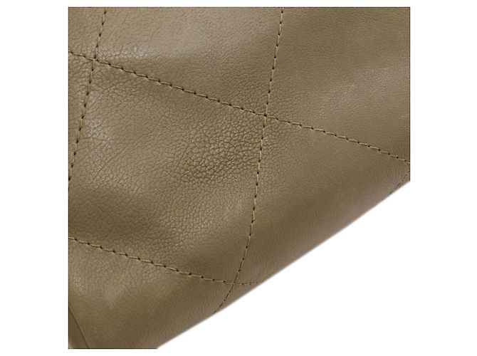 Borsa Tote Chanel in pelle kaki Cachi - vista 10