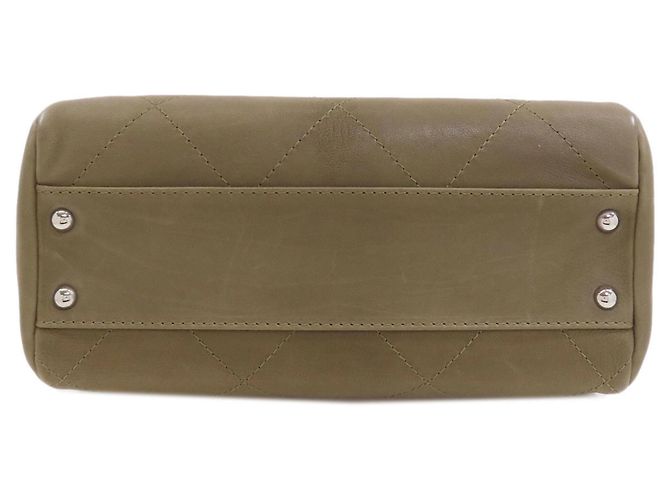 Borsa Tote Chanel in pelle kaki Cachi - vista 4