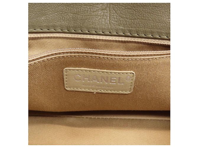 Borsa Tote Chanel in pelle kaki Cachi - vista 6