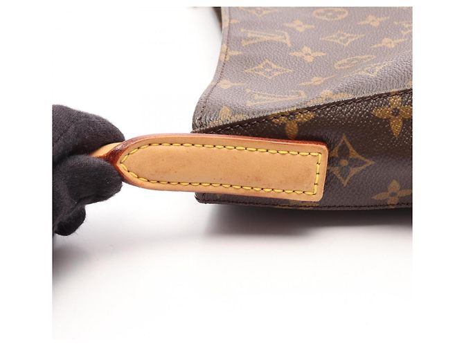 Sac à épaule Louis Vuitton Looping GM Monogram Marron Monogramme - vue 10
