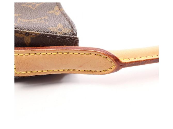 Sac à épaule Louis Vuitton Looping GM Monogram Marron Monogramme - vue 9