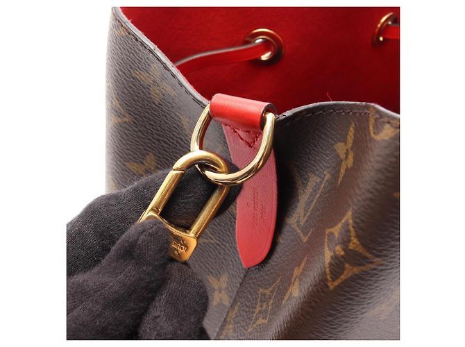 Néonoé Borsa a tracolla Louis Vuitton NeoNoe Monogram Coquelicot Marrone Rosso Monogramma - vista 14