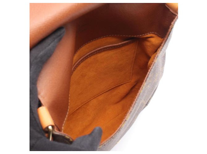 Borsa a tracolla Louis Vuitton Musette Salsa Short Strap Marrone Monogramma - vista 3