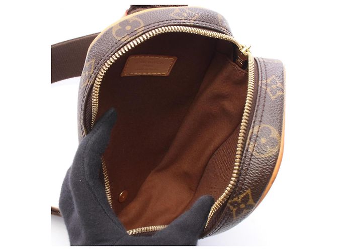 Louis Vuitton Pochette Gange Monogram Waist Bag Marrone Monogramma - vista 3