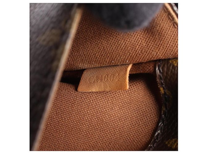 Louis Vuitton Pochette Gange Monogram Waist Bag Marrone Monogramma - vista 5
