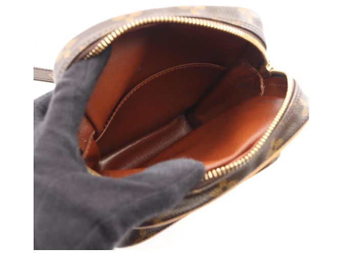 Borsa a tracolla Louis Vuitton Amazon Monogram Marrone - vista 3