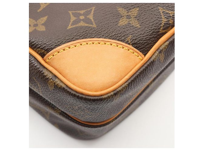 Borsa a tracolla Louis Vuitton Amazon Monogram Marrone - vista 6