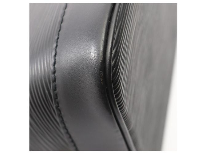 Borsa a mano Louis Vuitton Alma Nero - vista 8