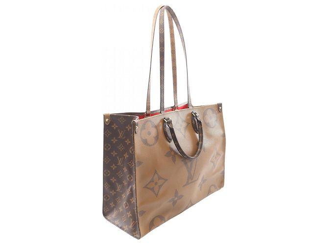 Borsa Tote 2-Way Louis Vuitton OnTheGo GM Marrone Beige - vista 2