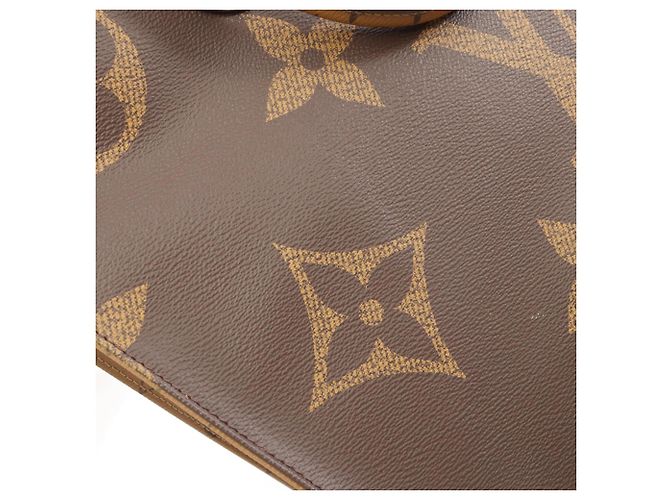 Borsa Tote 2-Way Louis Vuitton OnTheGo GM Marrone Beige - vista 7