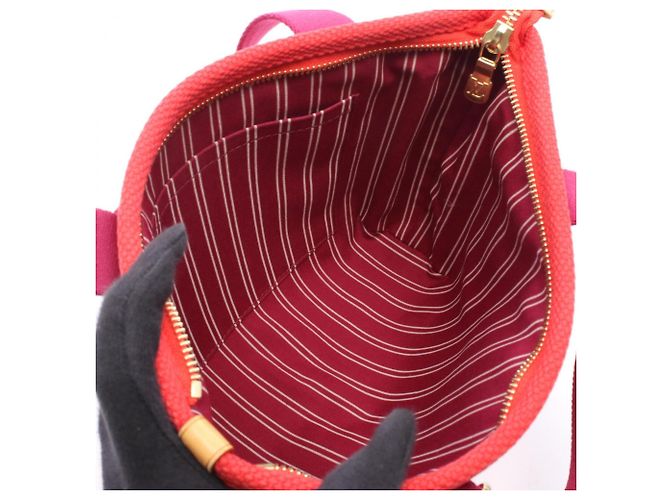 Borsa Cabas PM Antigua Louis Vuitton Rosso Porpora - vista 3