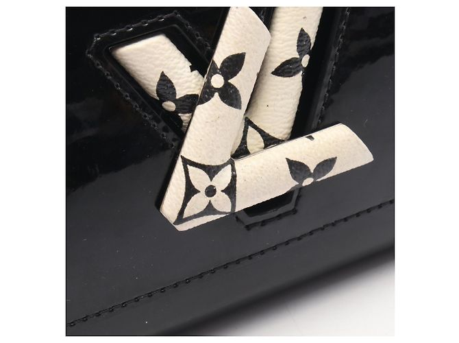 Bolso de hombro Louis Vuitton Twist PM Noir Negro Blanco - vista 7
