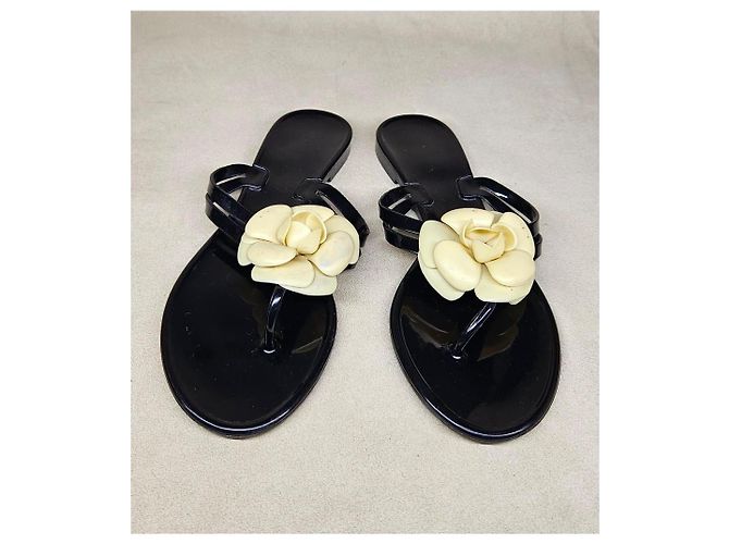 Sandali in gel Chanel Camellia Nero - vista 3