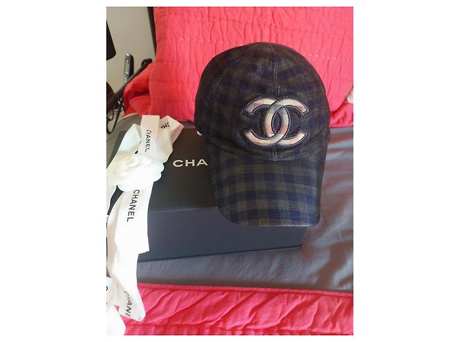 Cappellino Chanel a quadri blu e grigi Grigio - vista 7