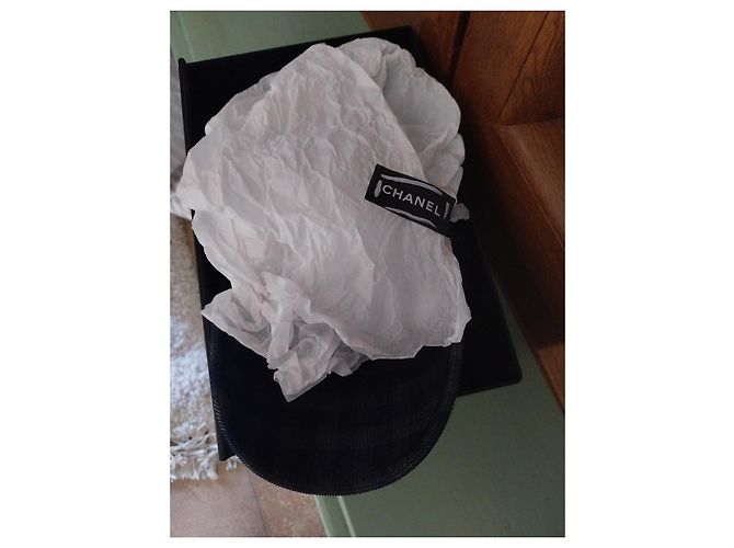 Cappellino Chanel a quadri blu e grigi Grigio - vista 8