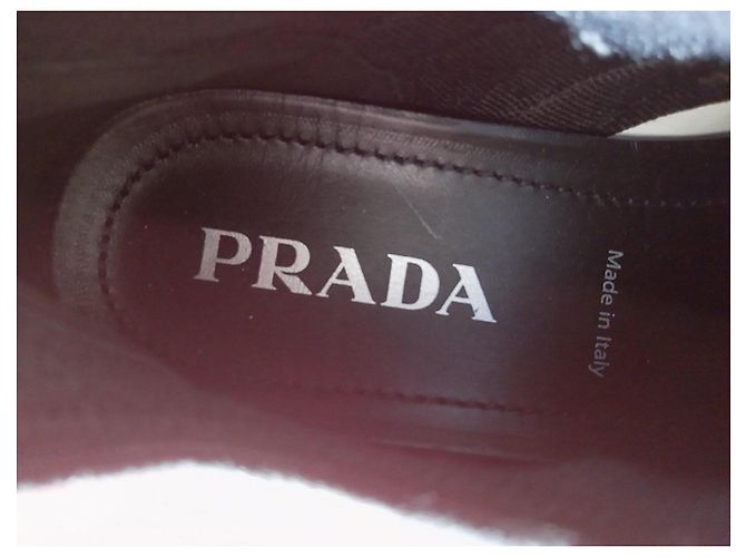 Sneakers Prada in mesh nero con logo bianco - vista 12