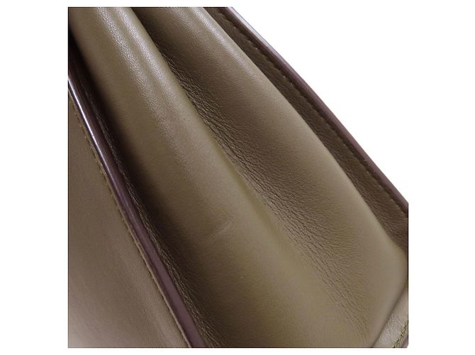 Borsa Fendi Peekaboo in vitello kaki Cachi - vista 11