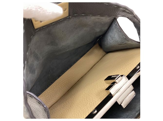 Borsa 2-Way Fendi Selleria Peekaboo I.U Marrone - vista 6