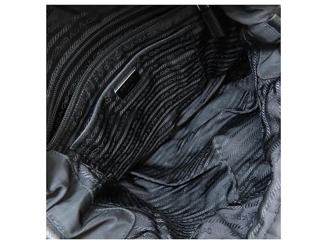 Prada Nylon 2-Way Tote Bag Schwarz - Ansicht 5